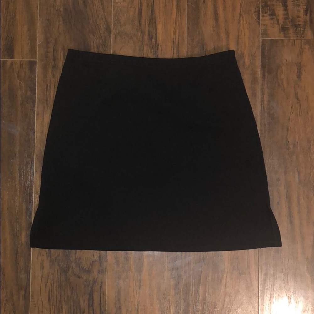 Black express mini skirt